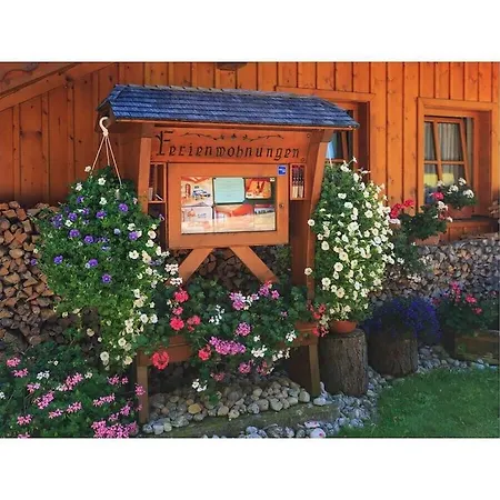 Vakantiehuis With 2 Bedrooms *