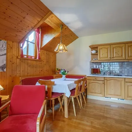 Vakantiehuis With 2 Bedrooms *
